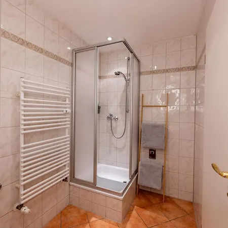 2 Sonnenberg Wi-fi Netflix קמניץ